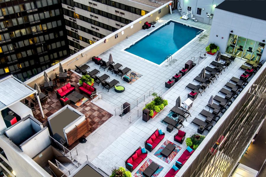 Aerial of outdoor pool at the Holiday Inn Washington Capitol – National Mall